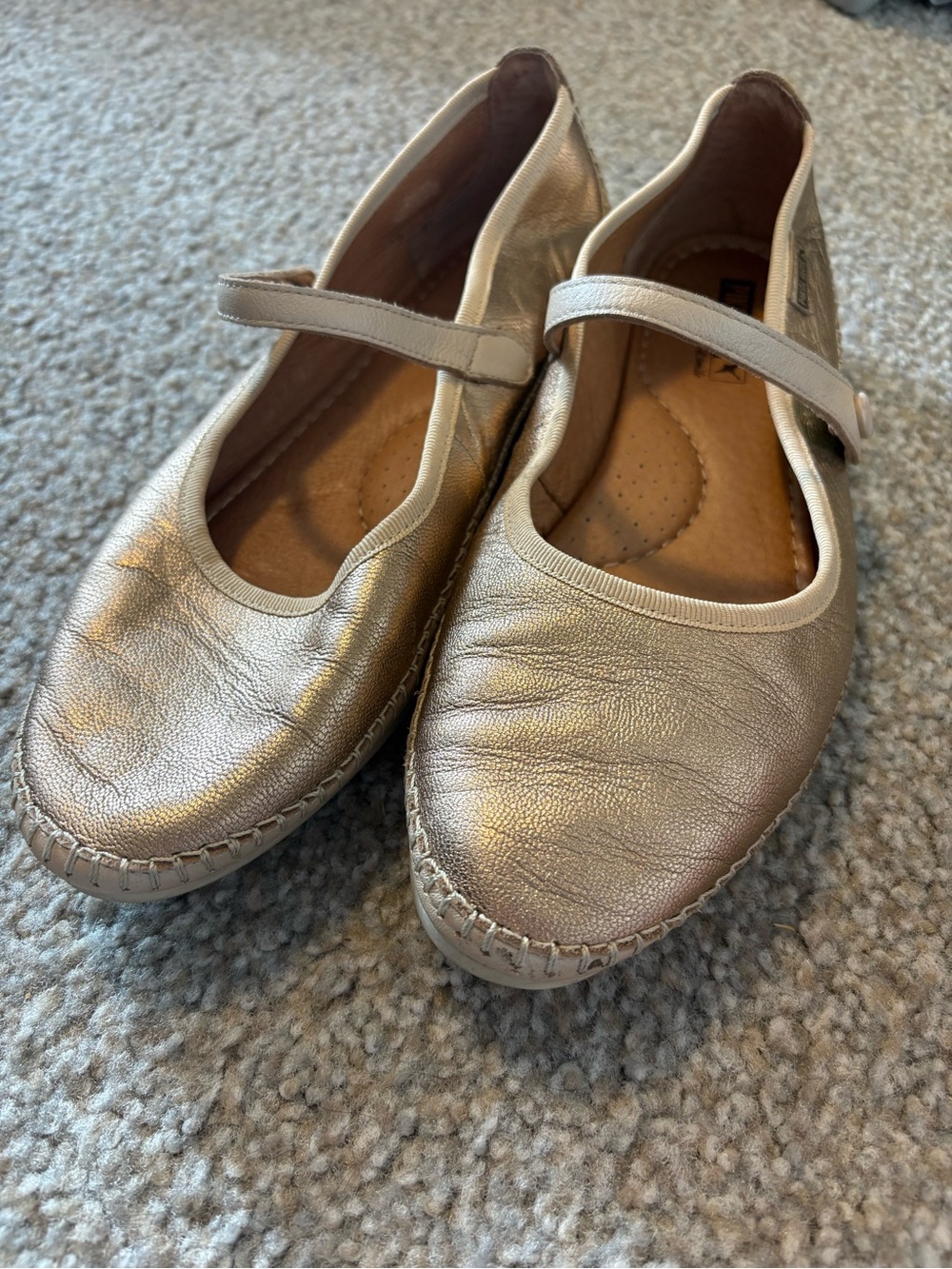 Pikolinos Mary Jane Flats in Metallic Gold - Size 39 - Picture 7 of 8